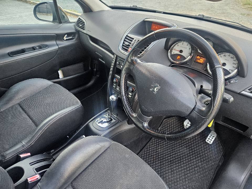 peugot10.jpg