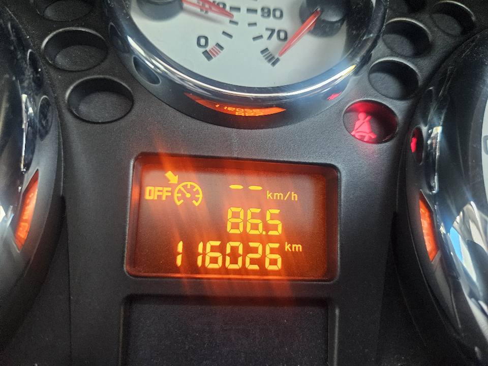 peugot13.jpg